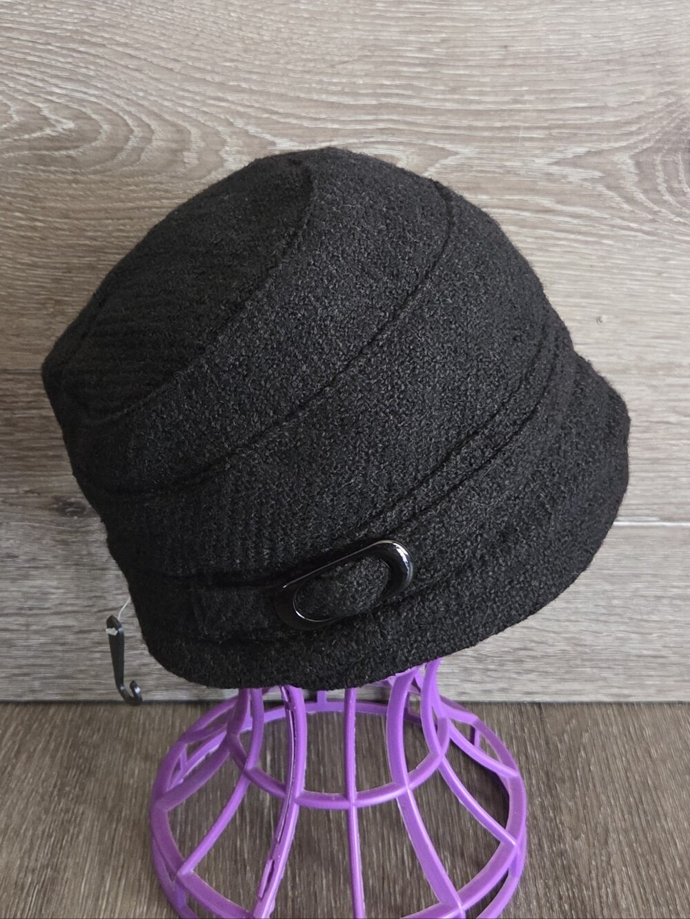 Dressbarn Classic Black Cloche Hat with Decorative Buckle